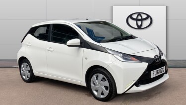 Toyota Aygo 1.0 VVT-i X-Play 5dr Petrol Hatchback